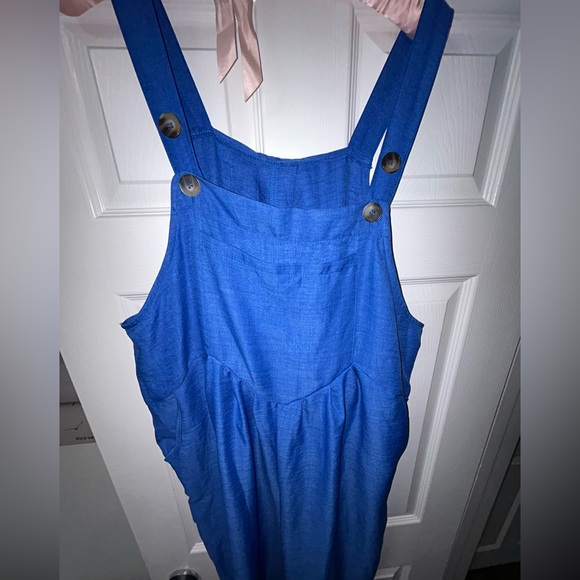 Overalls - Picture 3 of 8